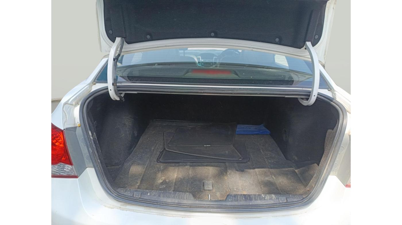 2013 Chevrolet Cruze LTZ, Diesel, Manual, 67,233 km, exterior