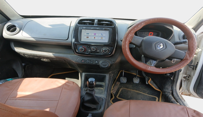 2017 Renault Kwid RXT 1.0, Petrol, Manual, 65,375 km, interior