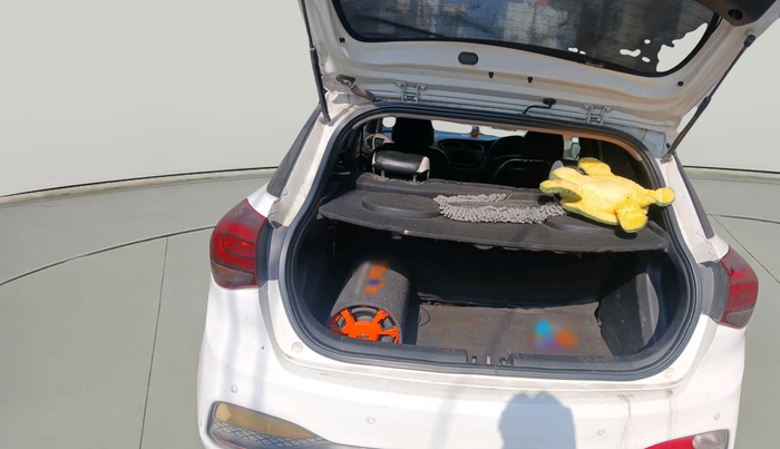 2019 Hyundai Elite i20 ASTA (O) CVT, Petrol, Automatic, 1,08,468 km, exterior