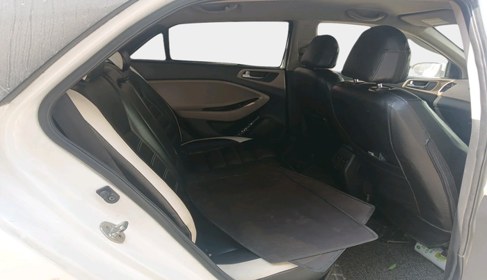 2019 Hyundai Elite i20 ASTA (O) CVT, Petrol, Automatic, 1,08,468 km, interior