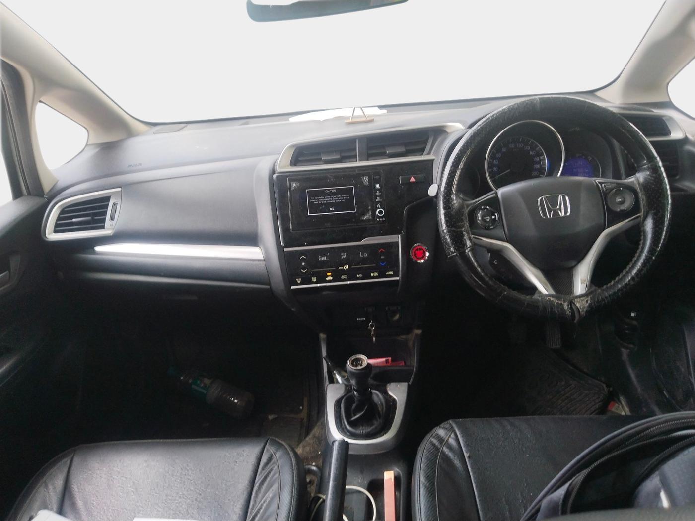 2017 Honda WR-V 1.5L I-DTEC VX MT, Diesel, Manual, 1,47,663 km, interior