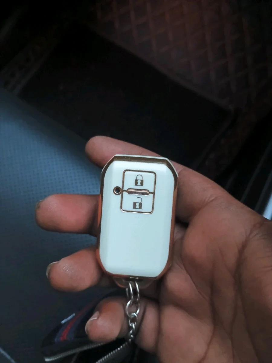 2023 Maruti XL6 ALPHA PLUS MT, Petrol, Manual, 24,478 km, interior