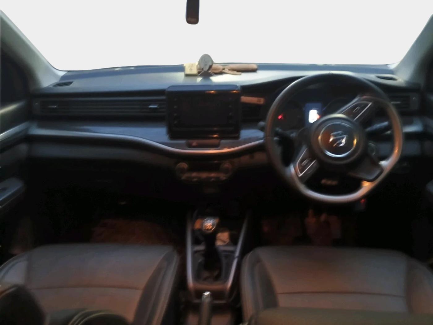 2023 Maruti XL6 ALPHA PLUS MT, Petrol, Manual, 24,478 km, interior