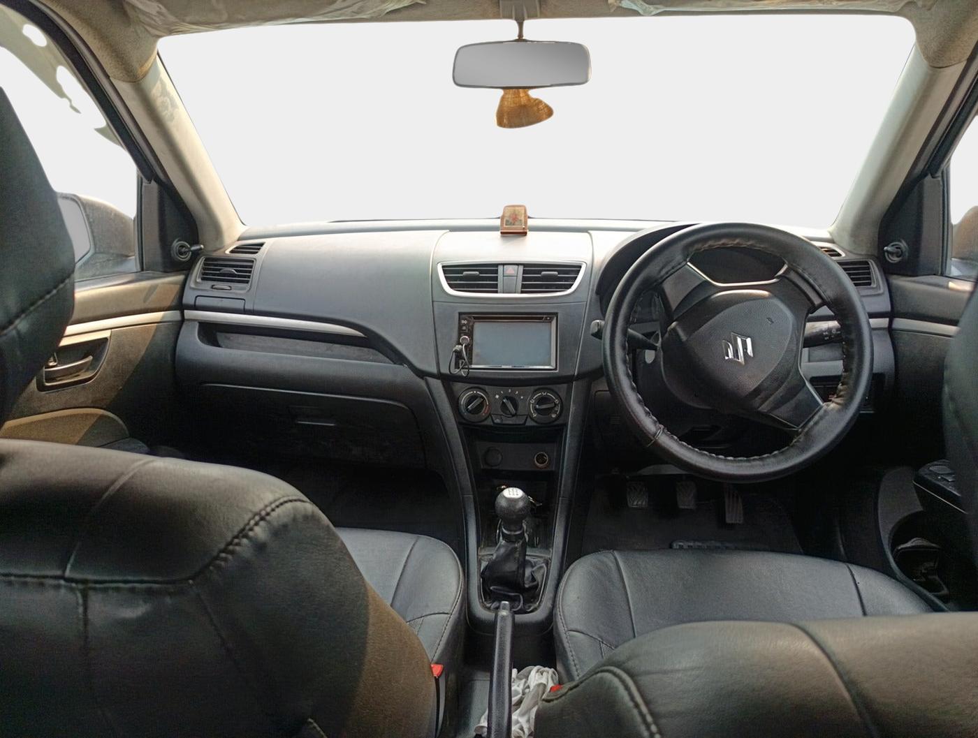 2015 Maruti Swift LDI, Diesel, Manual, 1,15,789 km, interior