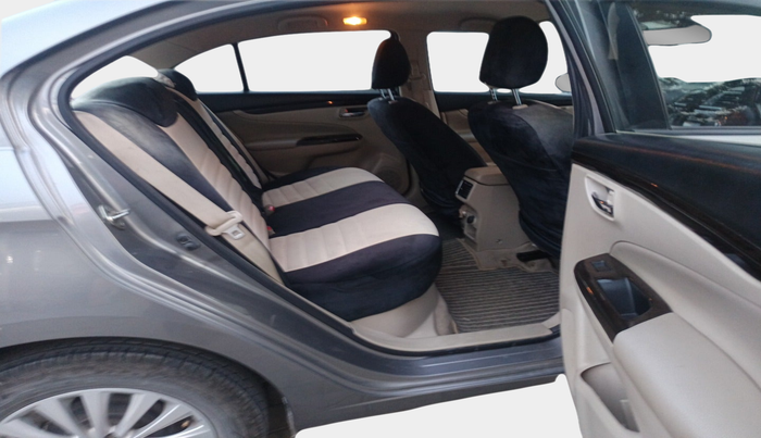 2018 Maruti Ciaz ZETA 1.4  MT PETROL, Petrol, Manual, 1,06,031 km, interior