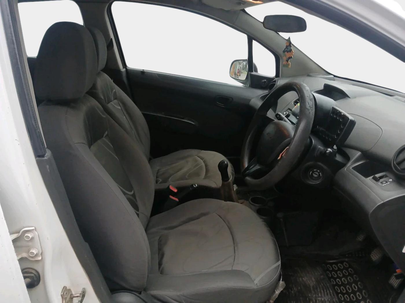 2011 Chevrolet Beat LS PETROL, Petrol, Manual, 85,827 km, interior