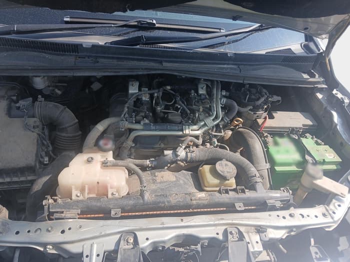 2017 Toyota Innova Crysta 2.4 GX 7 STR, Diesel, Manual, 1,10,268 km, exterior