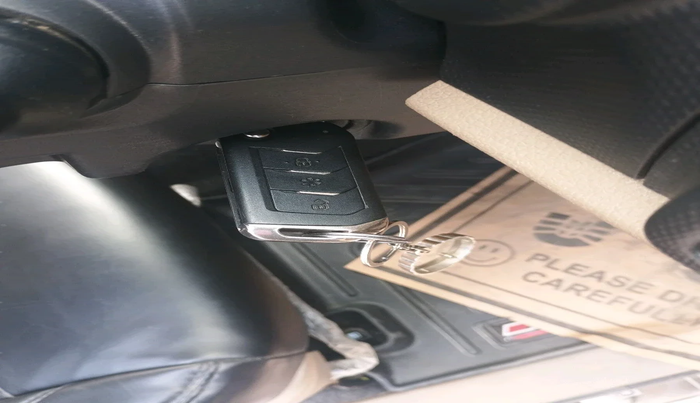 2024 Mahindra BOLERO NEO N10 R, Diesel, Manual, 34,707 km, interior