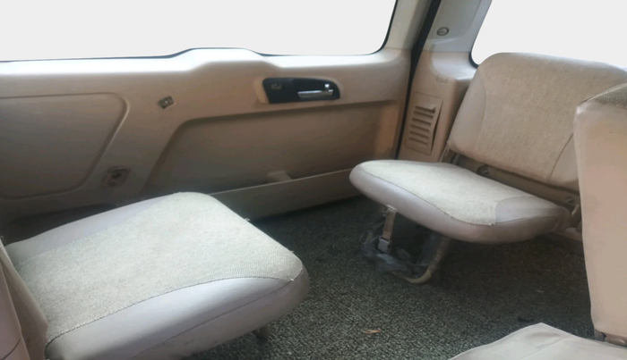 2013 Tata Safari Storme 2.2 EX 4X2, Diesel, Manual, 1,28,486 km, interior