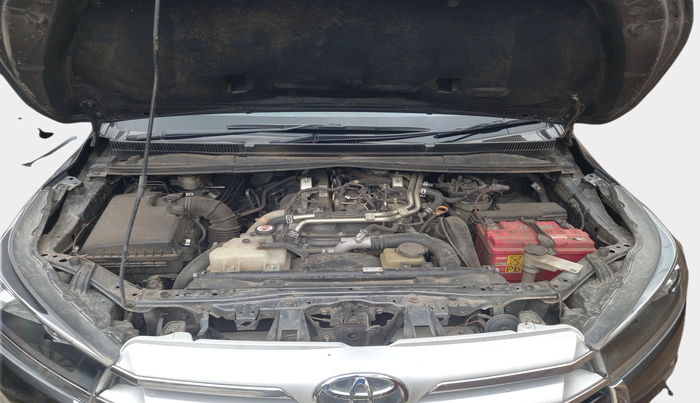2017 Toyota Innova Crysta 2.8 GX AT 7 STR, Diesel, Automatic, 1,76,135 km, exterior