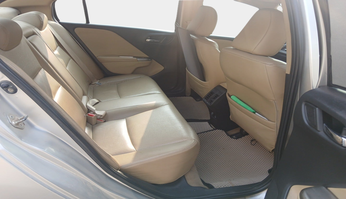 2016 Honda City 1.5L I-DTEC VX, Diesel, Manual, 1,45,765 km, interior