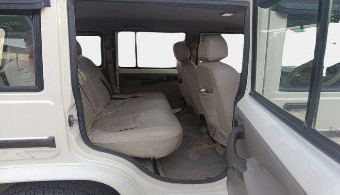 2017 Mahindra Bolero ZLX BS IV, Diesel, Manual, 82,000 km, interior
