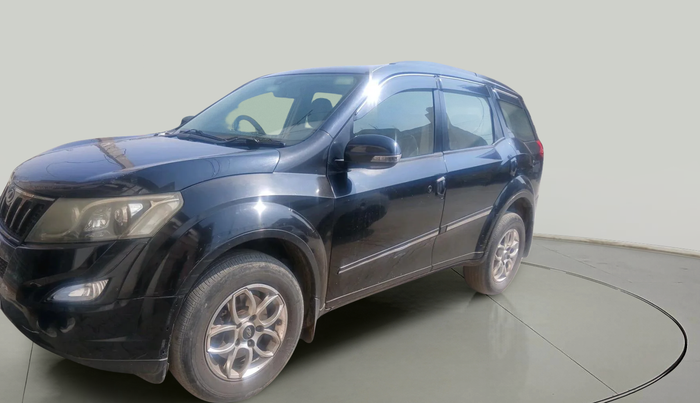 2015 Mahindra XUV500 W6, Diesel, Manual, 80,092 km, exterior