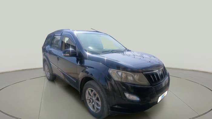 2015 Mahindra XUV500 W6, Diesel, Manual, 83,000 km, exterior