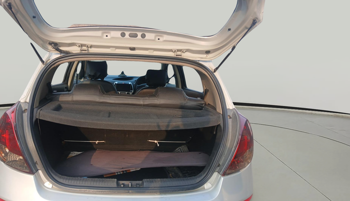 2013 Hyundai i20 MAGNA 1.2, Petrol, Manual, 56,927 km, exterior