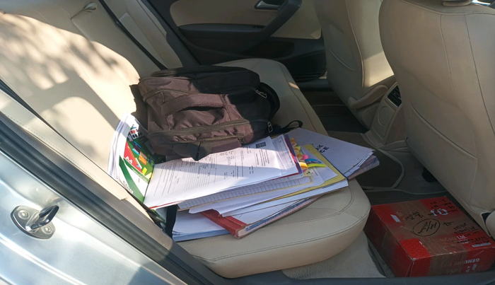 2013 Volkswagen Vento HIGHLINE 1.6 MPI, Petrol, Manual, 87,643 km, interior