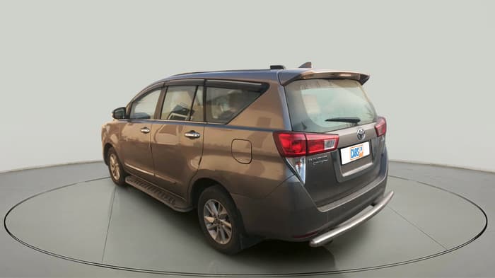 2018 Toyota Innova Crysta 2.4 VX 7 STR, Diesel, Manual, 2,22,728 km, exterior