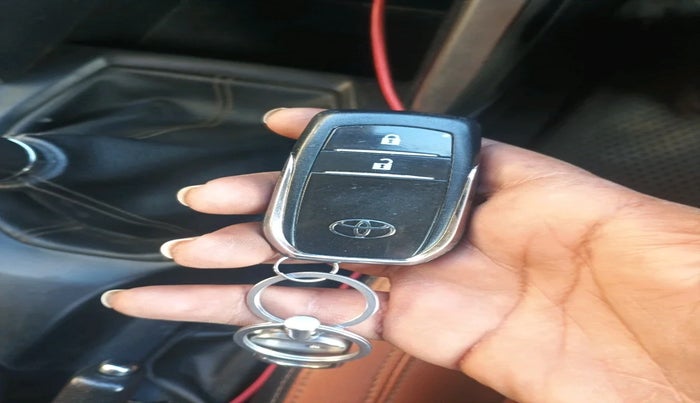 2018 Toyota Innova Crysta 2.4 VX 7 STR, Diesel, Manual, 2,22,728 km, interior