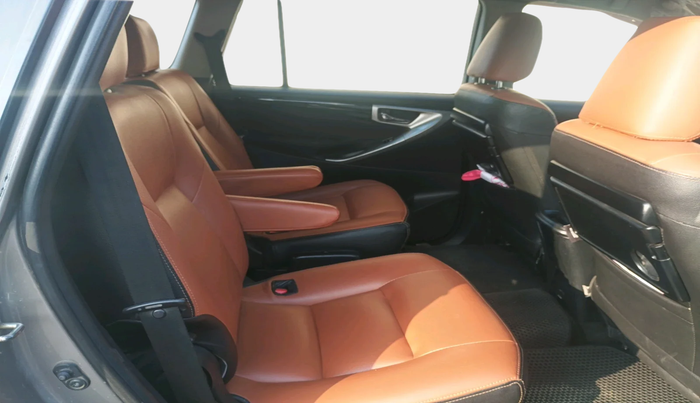 2018 Toyota Innova Crysta 2.4 VX 7 STR, Diesel, Manual, 2,22,728 km, interior