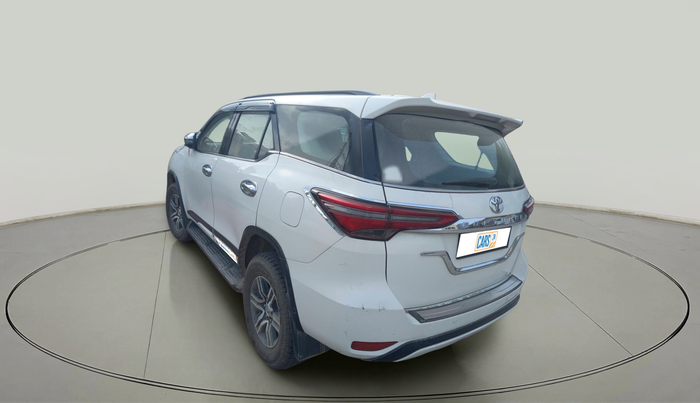2018 Toyota Fortuner 2.8 4X2 MT, Diesel, Manual, 1,98,129 km, exterior