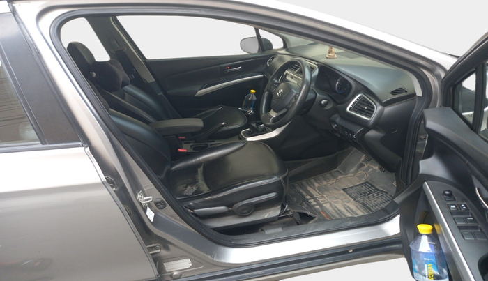 2017 Maruti S Cross ZETA 1.3, Diesel, Manual, 1,19,844 km, interior