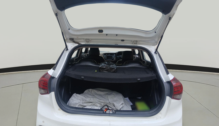 2020 Hyundai Elite i20 SPORTZ PLUS 1.2, Petrol, Manual, 80,215 km, exterior