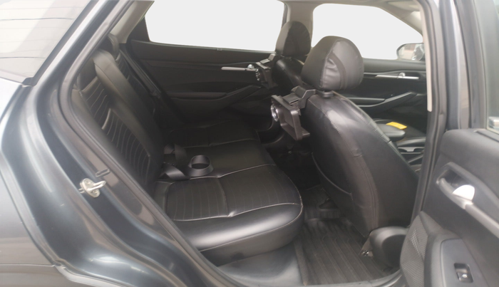 2020 KIA SELTOS HTK PLUS AT 1.5 DIESEL, Diesel, Automatic, 1,00,133 km, interior