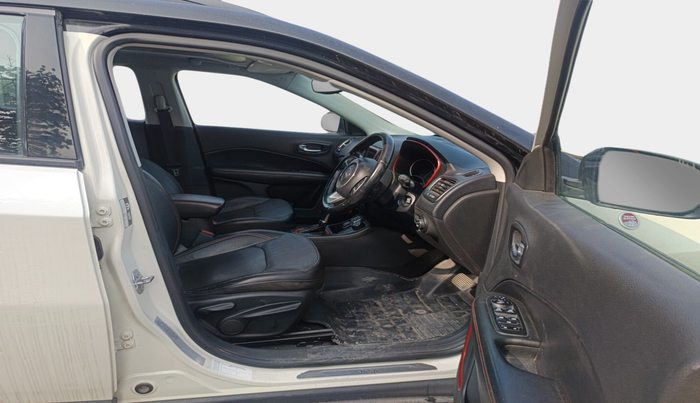 2019 Jeep Compass TRAILHAWK (O) 2.0 4X4, Diesel, Automatic, 1,33,527 km, interior