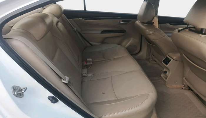 2017 Maruti Ciaz ALPHA DIESEL 1.3, Diesel, Manual, 91,282 km, interior