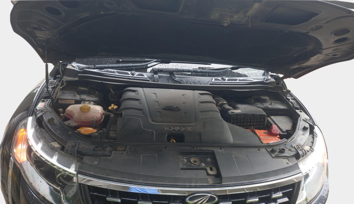 2019 Mahindra XUV500 W9, Diesel, Manual, 1,23,288 km, exterior