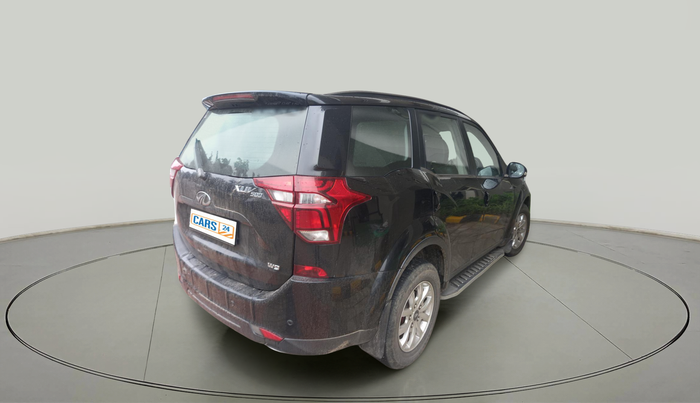 2019 Mahindra XUV500 W9, Diesel, Manual, 1,23,288 km, exterior