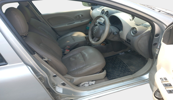 2012 Nissan Micra XV DIESEL, Diesel, Manual, 1,10,965 km, interior