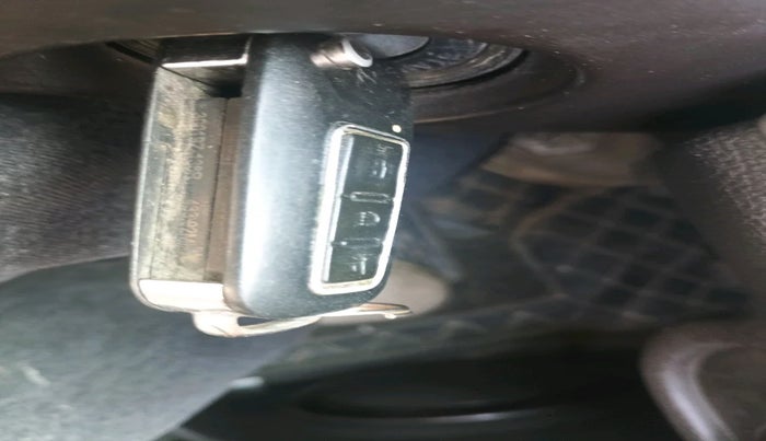 2019 Tata Safari Storme 2.2 EX 4X2, Diesel, Manual, 1,16,596 km, interior