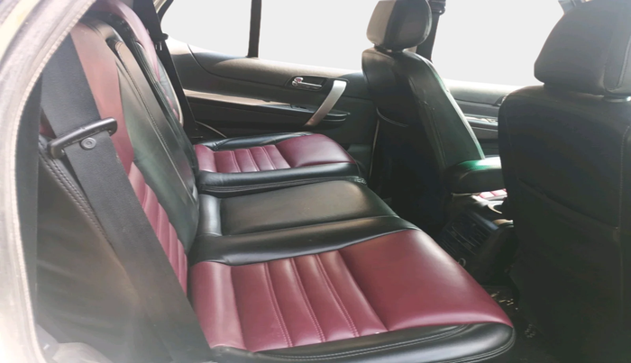 2019 Tata Safari Storme 2.2 EX 4X2, Diesel, Manual, 1,16,596 km, interior