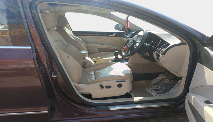 2012 Skoda Superb ELEGANCE 1.8 TSI MT, Petrol, Manual, 54,900 km, interior