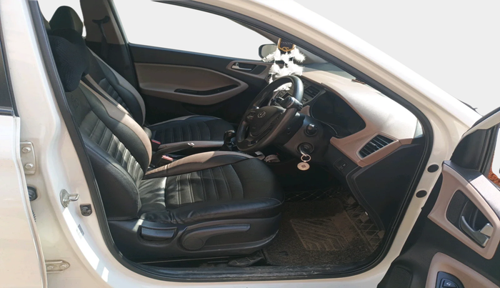 2017 Hyundai Elite i20 SPORTZ 1.2, Petrol, Manual, 84,147 km, interior