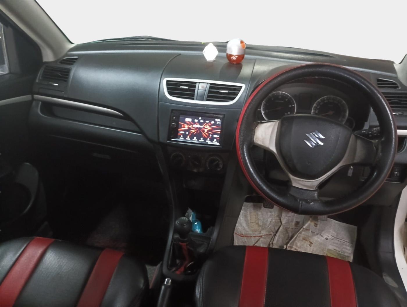 2015 Maruti Swift VDI, Diesel, Manual, 1,17,245 km, interior