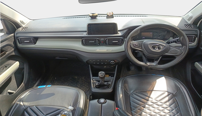 2024 Tata PUNCH ADVENTURE RHYTHM CNG MT, Petrol, Manual, 44,375 km, interior