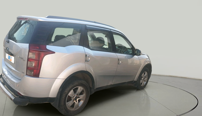 2013 Mahindra XUV500 W8, Diesel, Manual, 1,28,972 km, exterior