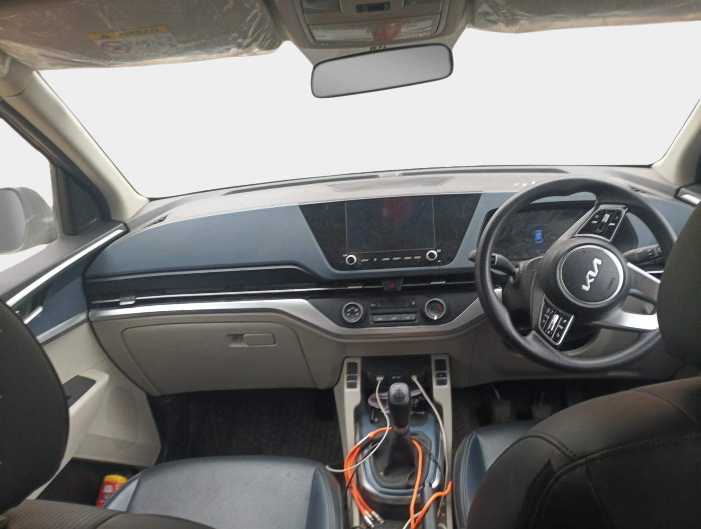 2024 KIA CARENS Premium (O) 1.5 Petrol 7 STR, Petrol, Manual, 37,282 km, interior