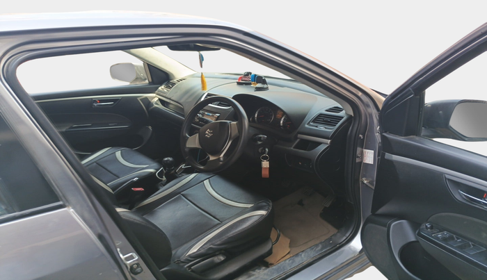 2013 Maruti Swift VXI, Petrol, Manual, 60,207 km, interior
