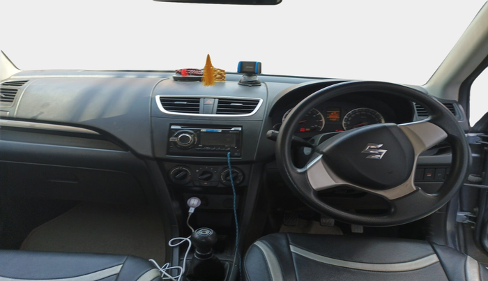 2013 Maruti Swift VXI, Petrol, Manual, 60,207 km, interior