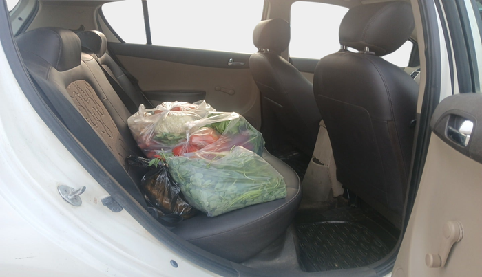 2011 Hyundai i20 ERA 1.2, Petrol, Manual, 79,662 km, interior