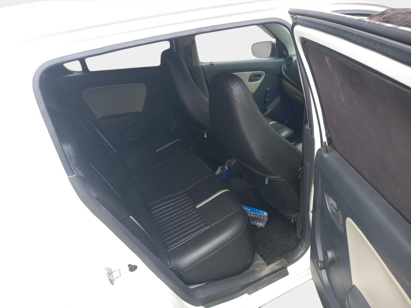 2017 Maruti Alto K10 LXI, Petrol, Manual, 55,310 km, interior