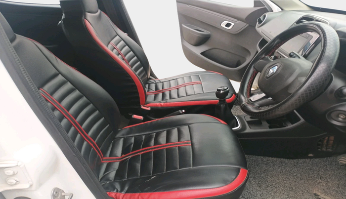 2018 Renault Kwid RXT 1.0 (O), Petrol, Manual, 84,696 km, interior