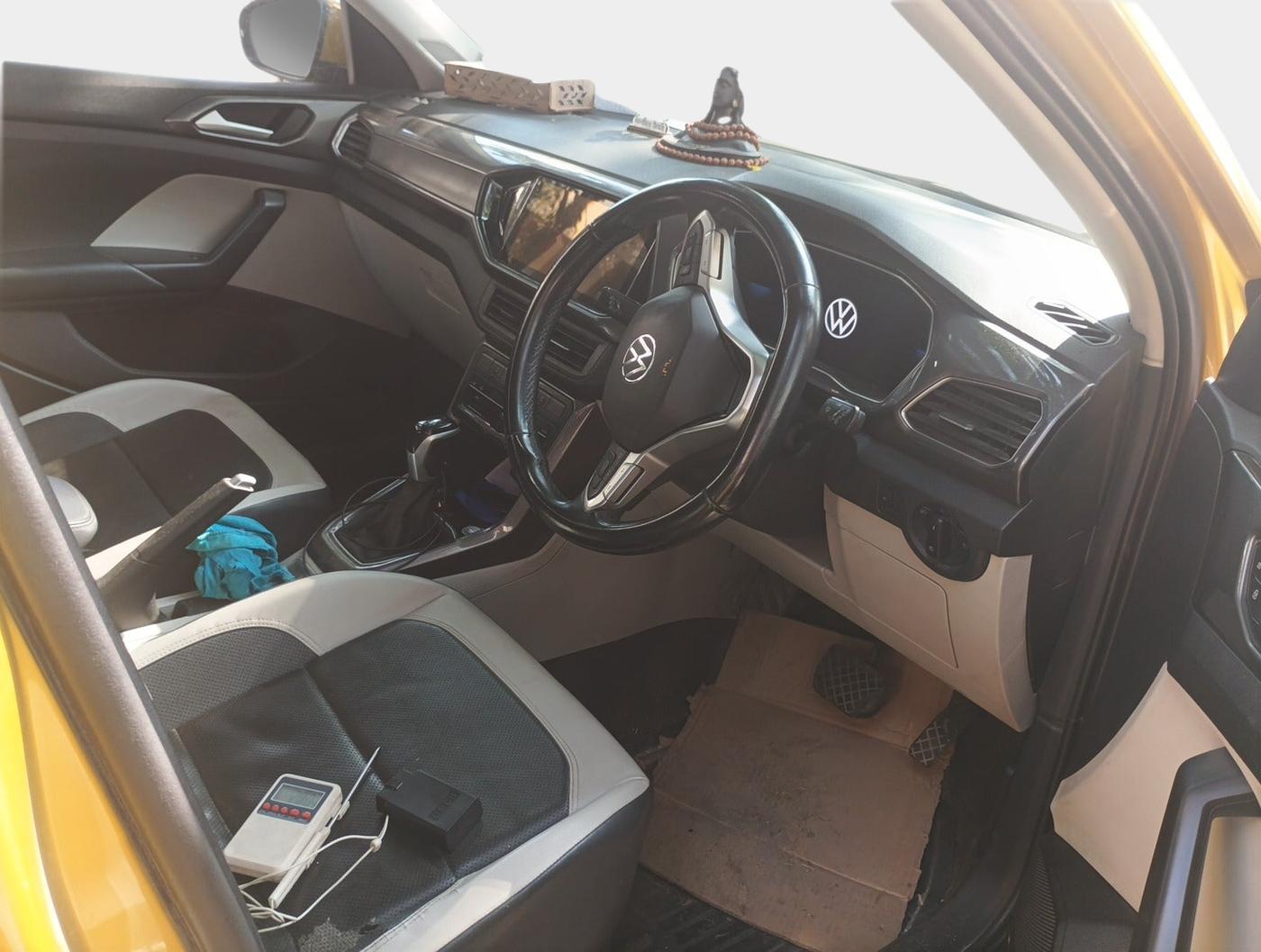 2021 Volkswagen TAIGUN TOPLINE 1.0 TSI AT, Petrol, Automatic, 62,300 km, interior