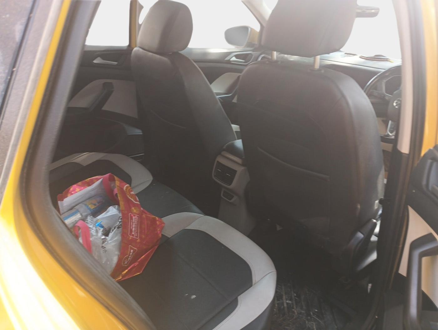 2021 Volkswagen TAIGUN TOPLINE 1.0 TSI AT, Petrol, Automatic, 62,300 km, interior