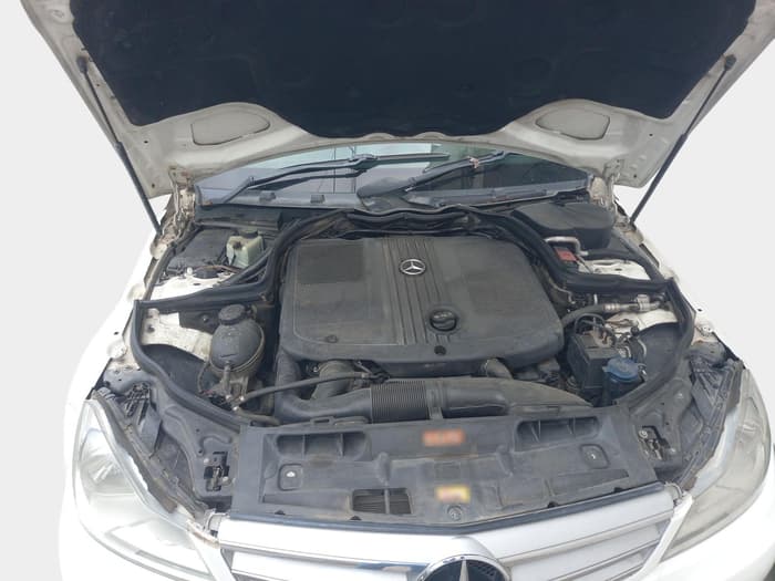 2013 Mercedes Benz C Class 220 CDI CLASSIC, Diesel, Automatic, 80,401 km, exterior