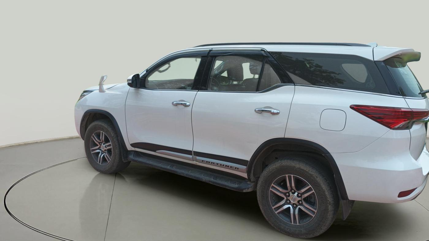 2017 Toyota Fortuner 2.8 4X2 MT, Diesel, Manual, 1,31,231 km, exterior