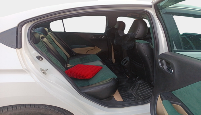 2022 Honda City 1.5L I-VTEC V MT 4TH GEN, Petrol, Manual, 51,019 km, interior